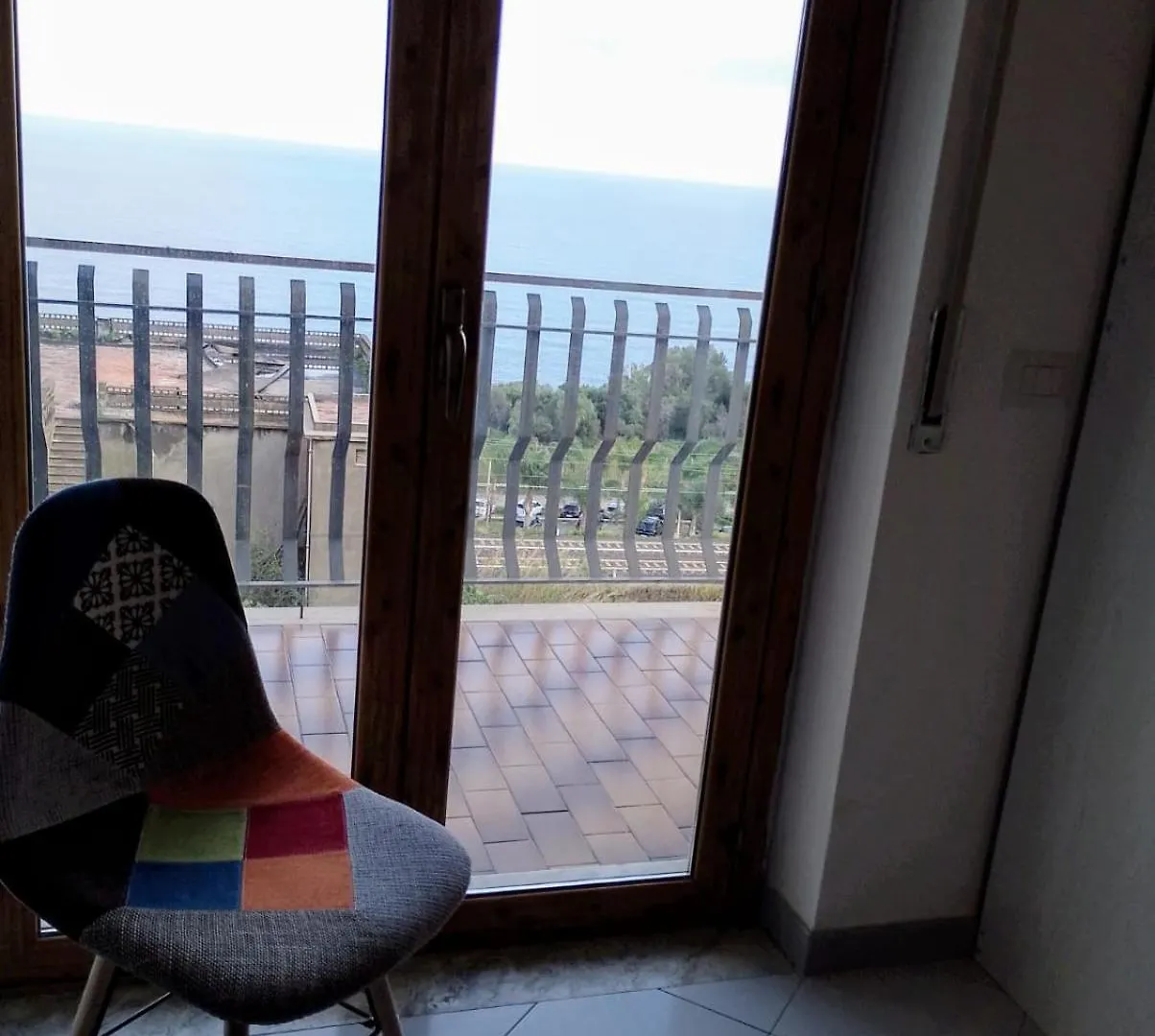 Mareblu Apartment Acireale